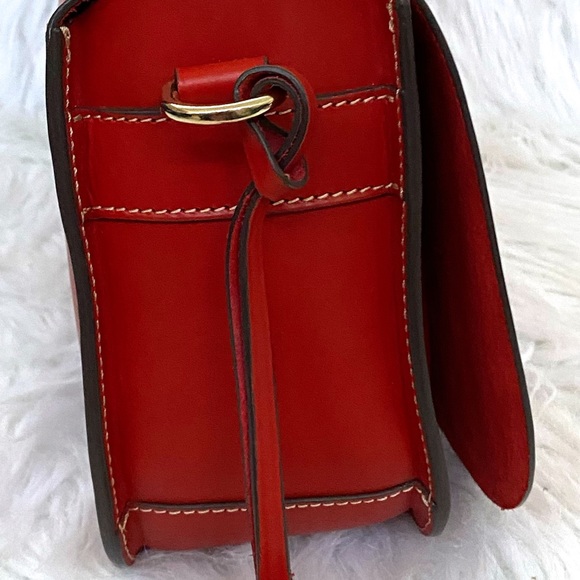 SOLD Dooney and bourke alto saddle crossbody - Picture 4 of 11